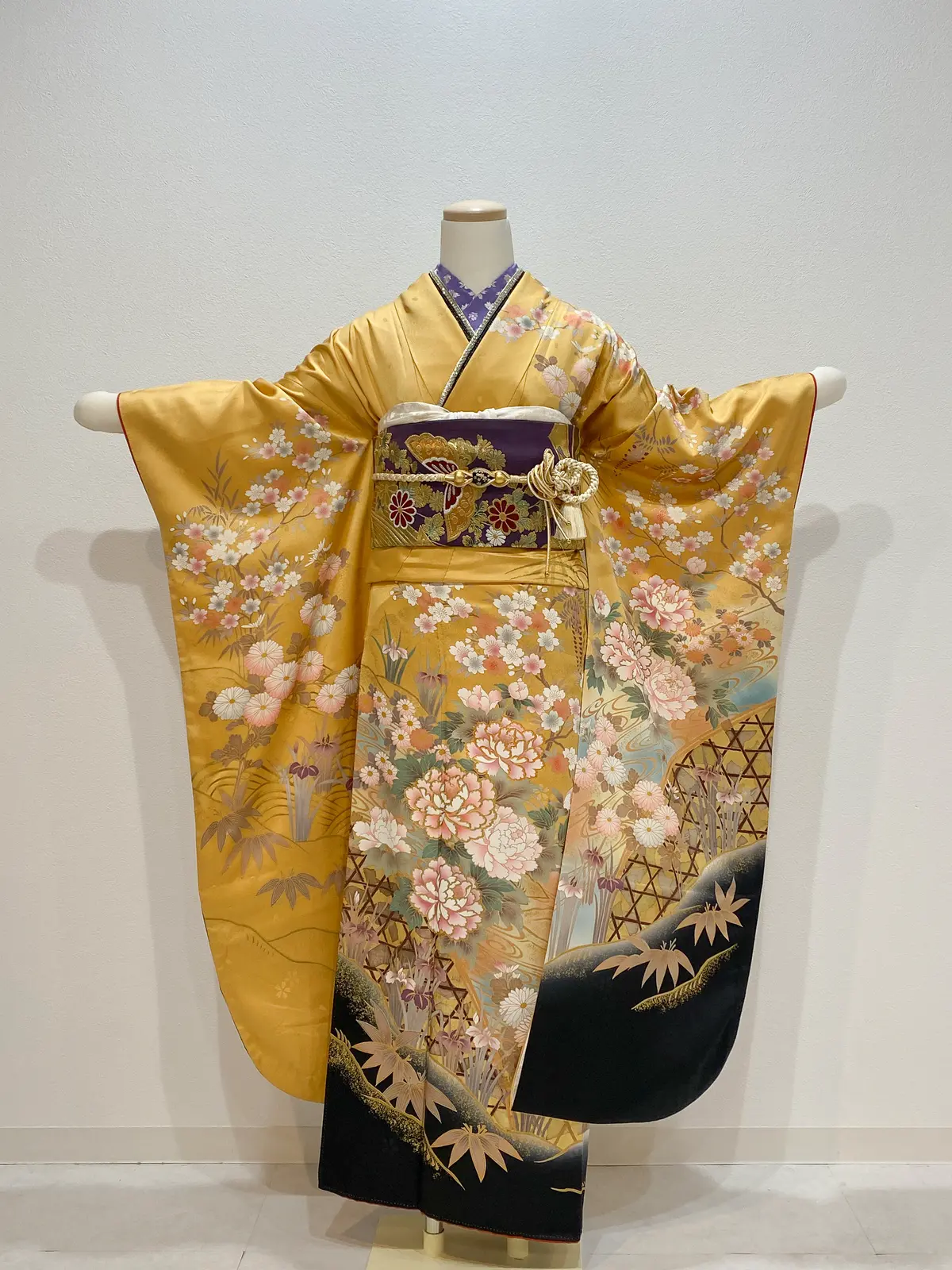 Rikawafuku Furisode Kimono