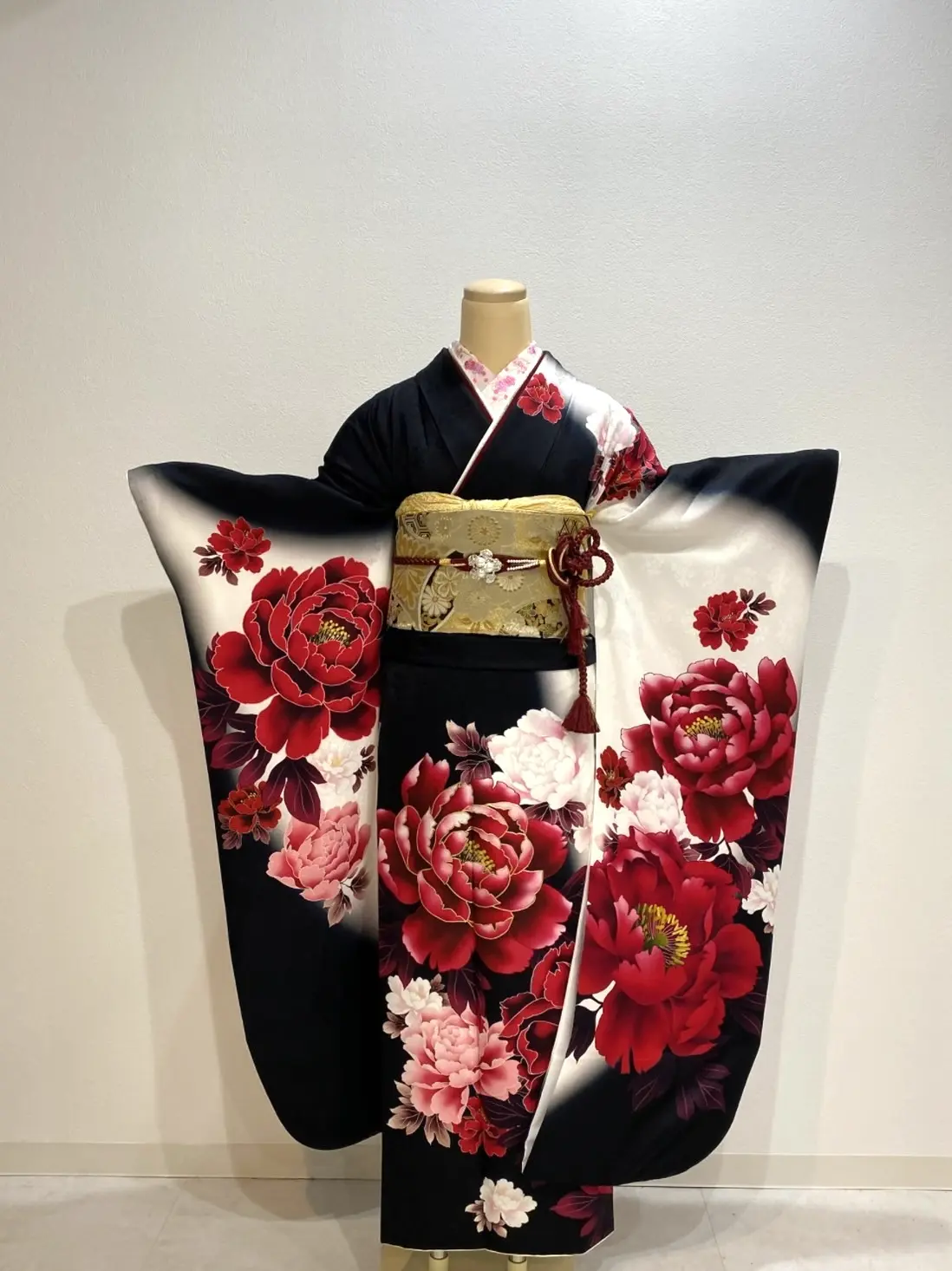 Rikawafuku Furisode Kimono