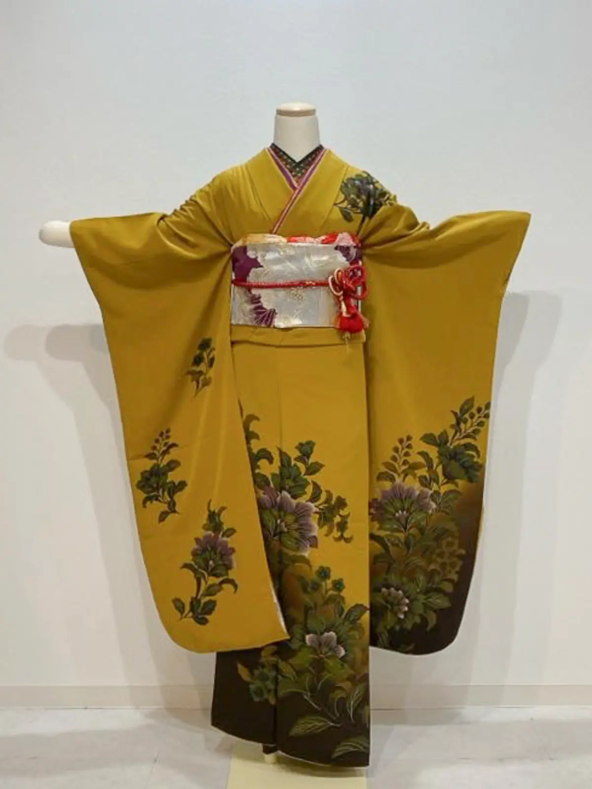 Rikawafuku Furisode Kimono