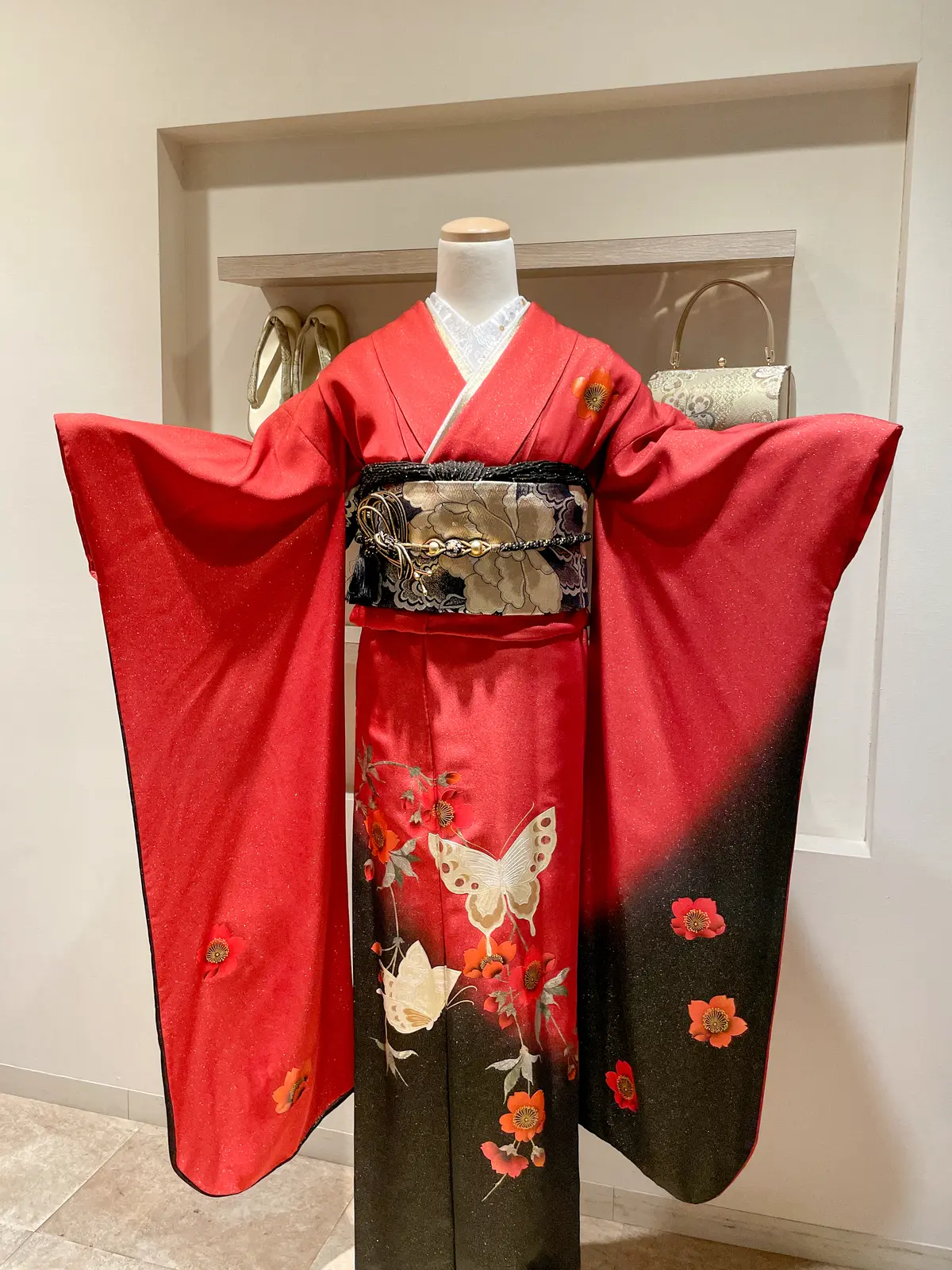 Rikawafuku Furisde Kimono