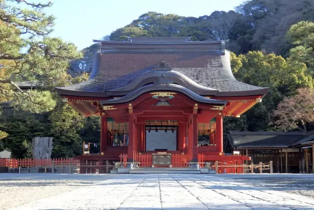 Tsurugaoka Hachimangu Shrine in Kamakura