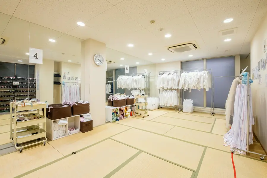 Interior Image of Kimono Rental Rikafuku Gion Store