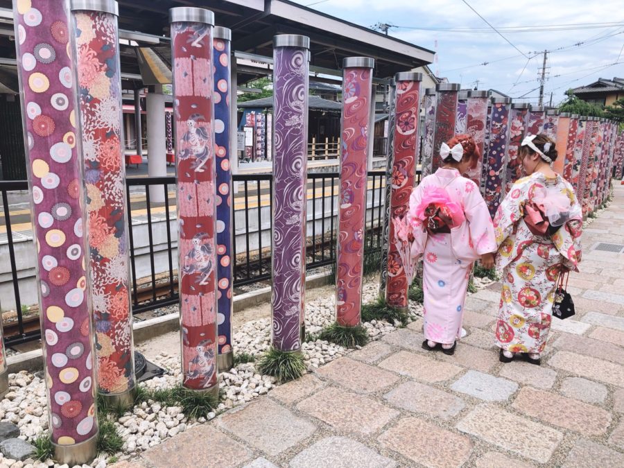 Visiting the Kimono Forest in Arashiyama (Kyoto)? Renting a Kimono is Highly Recommended!