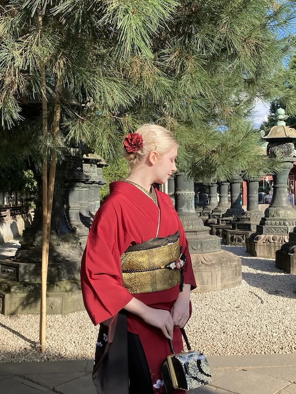 A romantic kimono date plan in Arashiyama: bridge, bamboo and shrines