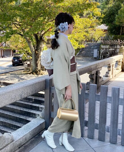 梨花和服のシンプル系着物コーデイメージ