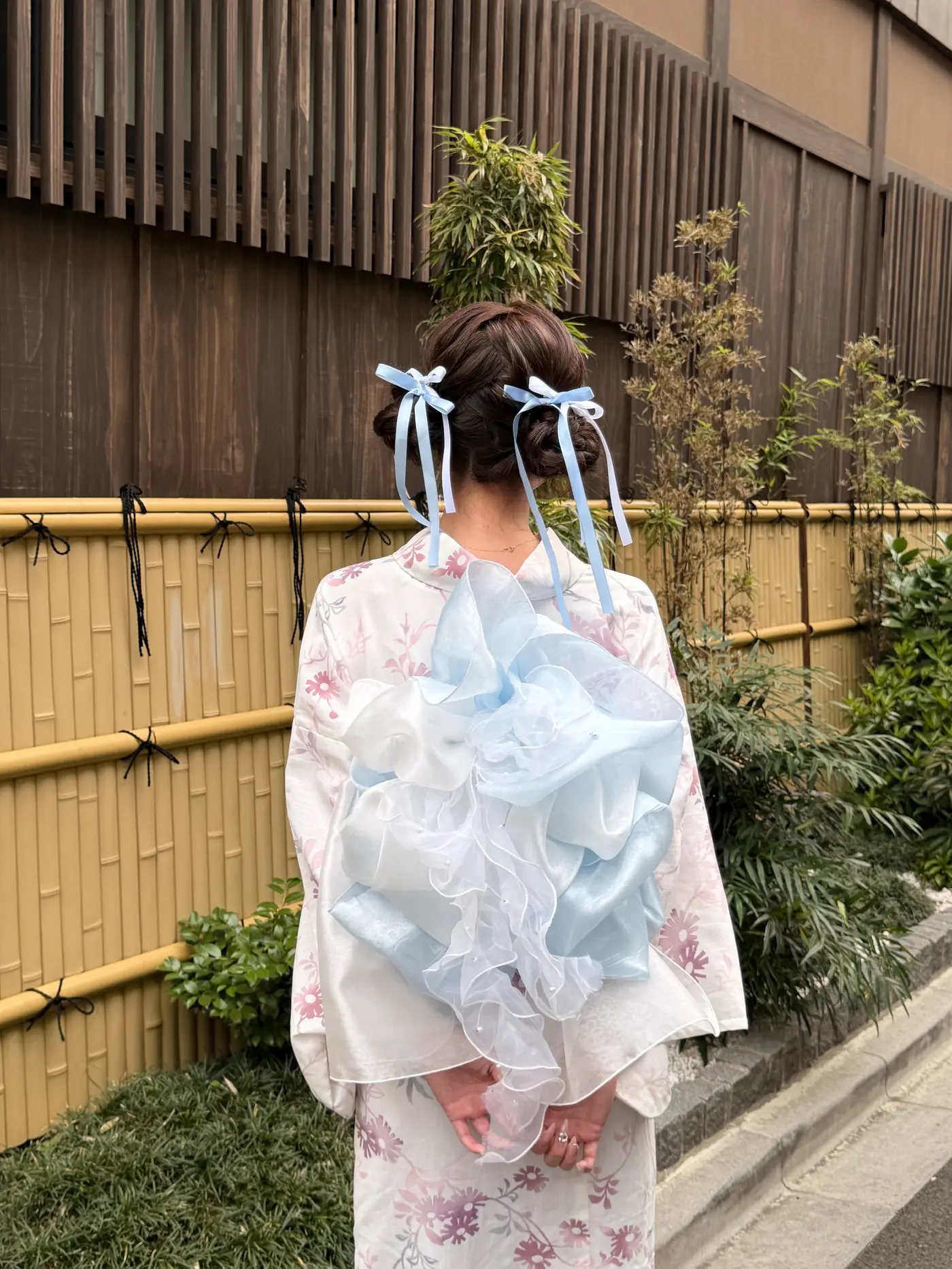 梨花和服のボリュームブーケ帯