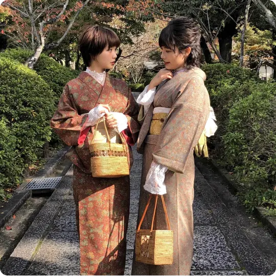 京都で人気のレトロアンティーク着物