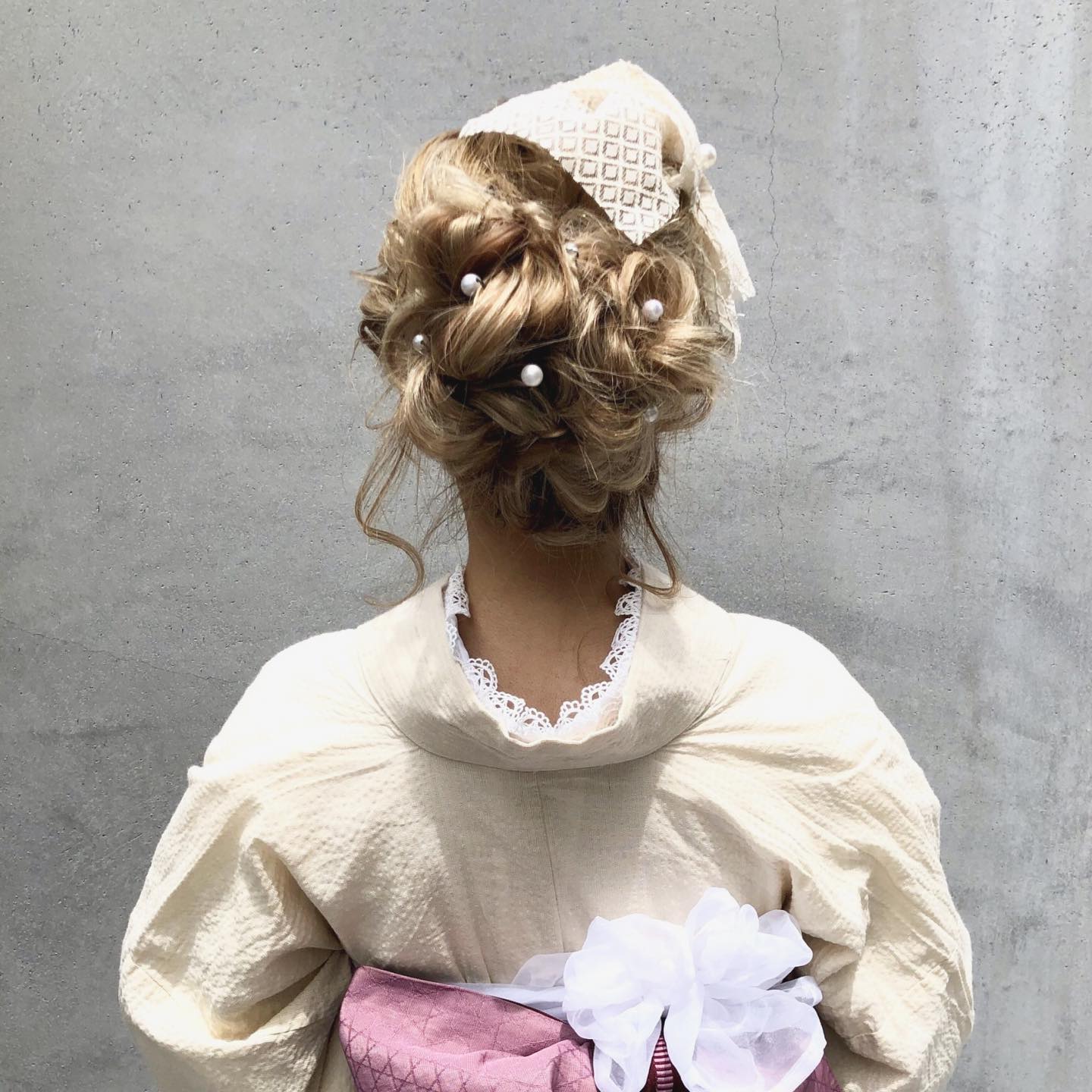 梨花和服のアップスタイルヘアセットイメージ