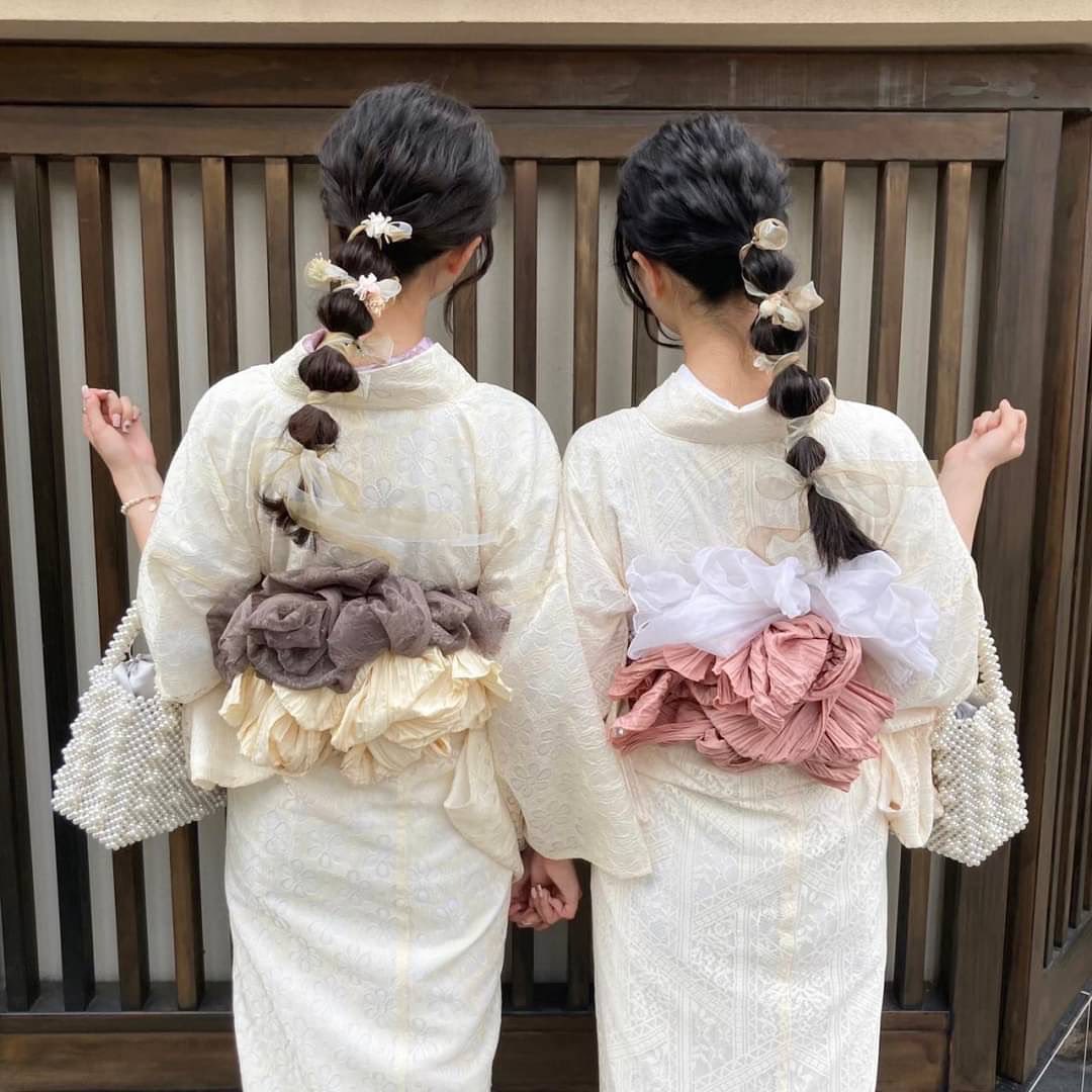 梨花和服のたまねぎ風ヘアセットイメージ