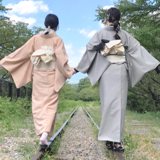 修学旅行生の着物体験なら梨花和服