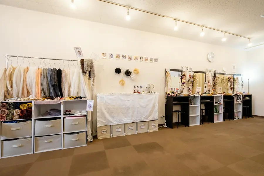 梨花和服 嵐山店の着付け室画像
