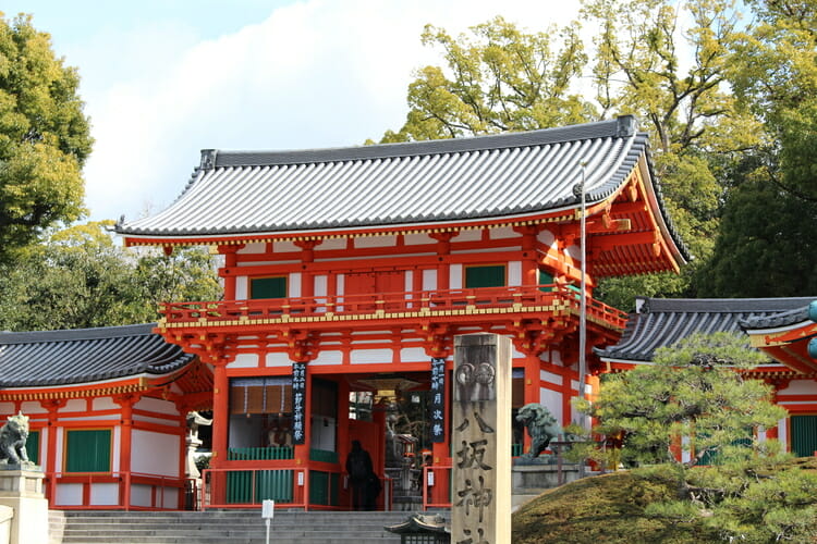 京都の着物レンタルで八坂神社