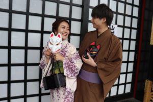 Couple Renting Yukata in Asakusa