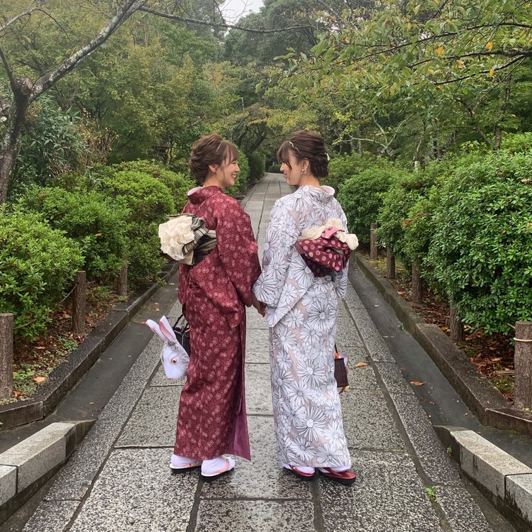 京都でレトロな着物レンタルをして観光