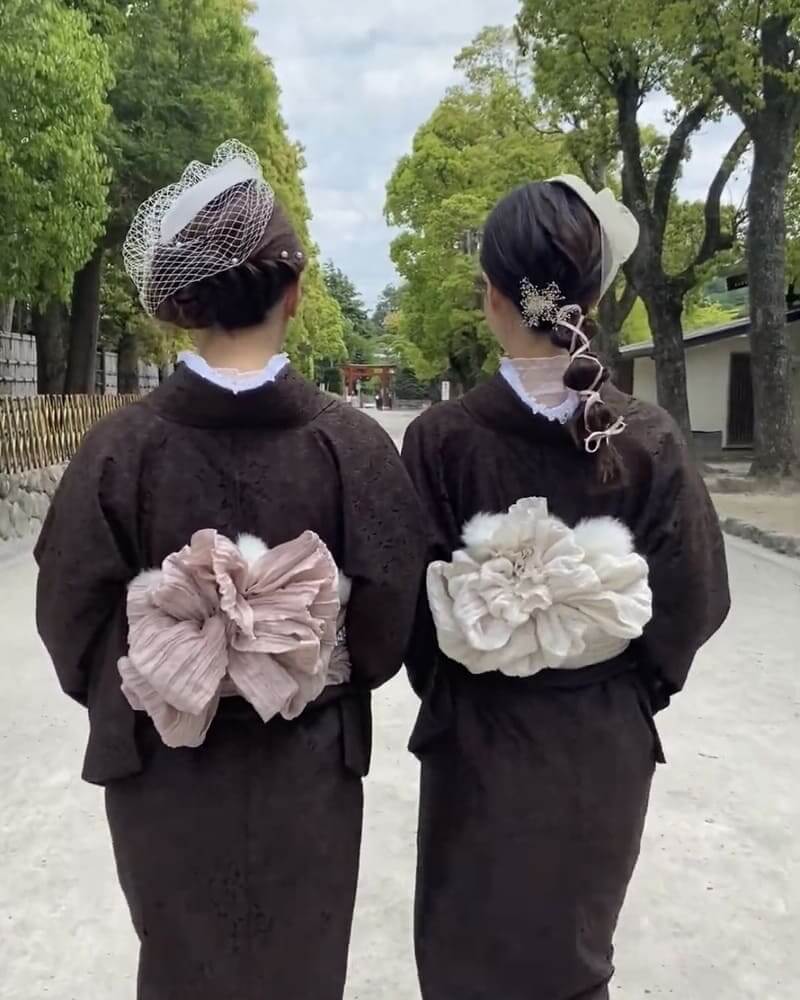 鎌倉でブラウンレース着物をレンタルして双子コーデ♡