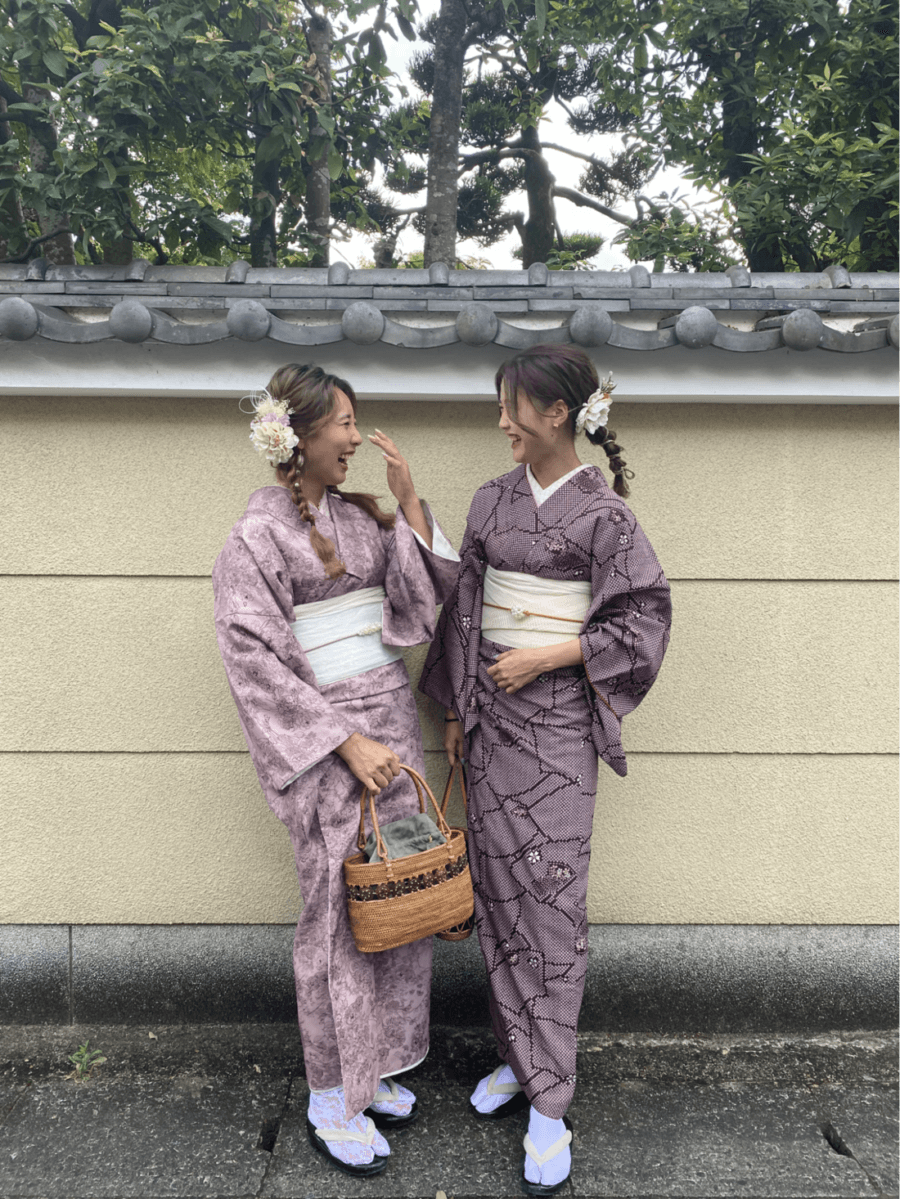 秋に京都でレンタルしたいアンティーク調の着物コーデ