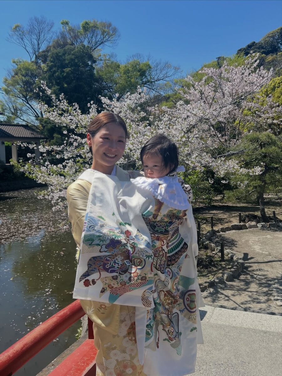 お宮参りの母親の着物は訪問着が基本｜色・季節・レンタルの選び方