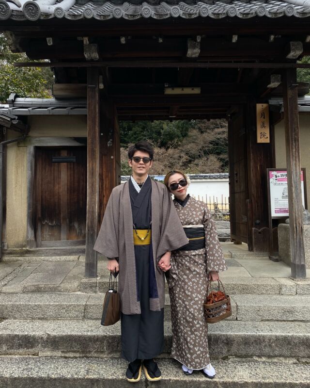 清水寺散策の後はねねの道に行ってみて🕶️
⁡
⁡
庭園が美しい高台寺や圓徳院があるねねの道は、
⁡
大人な着物デートにおすすめ📝
⁡
清水寺観光の後はまったりお散歩しながらの京都観光もいいんじゃない？🤭✨
⁡
⁡
⁡
あとこの日は着物にサングラスがとても似合ったの🕶️🩶
真似して写真撮ってみてね🫶🏻
⁡
⁡
⁡
参考になったら♡と保存をお願いいたします🏷
⁡
⁡
京都×着物×かわいいを発信🫶🏻
➡︎ @rikawafuku_kyoto
　
お客様写真で全エリアの+αな情報を発信📸
➡︎ @rikawafuku_album
　
嵐山アカウント🎍
➡︎ @rikawafuku_arashiyama
　
　
⁡
　——————————————————————
　
✿ご予約について✿
予約はHPから24時間可能◎
前日まで変更・キャンセルも無料です📝
オプションも当日変更できます🙆🏻‍♀️
⁡
︎✿About Reservations︎✿
 Reservations can be made 24 hours a day via our website◎
 You can cancel or change your reservation up to the day before for free️📝
⁡
✿預訂資訊✿
每天 24 小時均可透過網站進行預訂 ◎
可在前一天之前免費更改和取消 📝
⁡
———————————————————————
　
　
　
✿店舗アクセス✿
🎋嵐山店
　嵐電「嵐山駅」徒歩2分
　JR「嵯峨嵐山駅」徒歩6分
　
🏮祇園店
　京阪「祇園四条駅」徒歩2分
　
🍡清水寺店
　市バス「清水道」徒歩7分
⁡
⛩京都駅前店
　「京都駅」中央口　徒歩7分
　
　
　
　
どの店舗も観光地すぐ👟💨
　
着物レンタルなら梨花和服👘
　
#梨花和服 #京都 #ねねの道 #清水寺 #京都着物レンタル #京都デート #着物デート #京都観光 #京都旅行 #京都散策 #和服體驗 #和服出租 #和服体验 #kyototrip #サングラス
