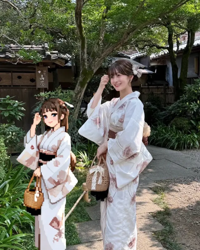 ピクセルアート加工やってみたよ〜🎶
⁡
浴衣と合わせてもとってもかわいいの！
⁡
________________________𓈒𓂂❁
⁡
⁡
みんなの素敵なコーデも教えて📸
⁡
➡︎ @rikawafuku
➡︎ @rikawafuku_album
⁡
アカウントタグ付けして投稿してみてね🫶🏻✨
⁡
________________________𓈒𓂂❁
⁡
⁡
⁡
📍梨花和服 浅草店
東京都台東区雷門２丁目１６−９ HULIC＆New雷門 ６Ｆ
⁡
最終受付時間15:30
最終返却時間17:30
※最終返却時間の17:30を1分でも過ぎると10分毎に1000円/人の延長料金が発生致しますのでご了承ください。
⁡
⚠️Please note that if you miss the last return time of 17:30 by even one minute, you will be charged an extra 1000 yen/person for every 10 minutes you stay.
⁡
浅草店➡︎
　東京メトロ銀座線「浅草駅」徒歩𝟛分
　都営浅草線「浅草駅」𝟛分
⁡
⁡
________________________𓈒𓂂❁
⁡
⁡
❃ おすすめプラン ❃
着物ヘアセットプラン
(草履も込み！梨花和服ではどのプランでも選び放題👘!!)
⁡
❃ Recommend Plan ❃
Kimono hair set plan
(Includes zori sandals.You can choose any plan as much as you want at rikawafuku👘)
⁡
❃推薦方案❃
和服髮型設計方案
（附送涼鞋。有了梨花和服，你可以選擇任何你想要的方案👘)
⁡
❃ 추천 플랜 ❃
기모노 헤어 세트 플랜
(신발 포함！이화 일본옷에서는 어떤 플랜에서도 선택 무제한👘!!)
⁡
________________________𓈒𓂂❁
⁡
⁡
❃ ご予約について ❃
予約はWebから24時間可能◎
前日まで変更・キャンセルも無料です📝
⁡
❃ About Reservations ❃
Reservations can be made from Website to 24hours ◎
English available 
⁡
❃ 關於預約 ❃
可透過網站預約24小時◎
中文支援
⁡
✤ 예약 정보 ✤
예약은 𝐻𝑃에서 24시간 가능◎
전날까지 변경・캔슬도 무료입니다📝
⁡
________________________𓈒𓂂❁
⁡
⁡
⁡
皆様のご予約お待ちしております🕊
⁡
⁡
⁡
#梨花和服 #浅草着物レンタル #浅草デート #기모노 #기모노체험 #기모노렌탈 #유카타#和服體驗 #浴衣 #wafuku #furisode #yukata #kimono #ピクセルアート #ピクセルアート加工 #ドット絵