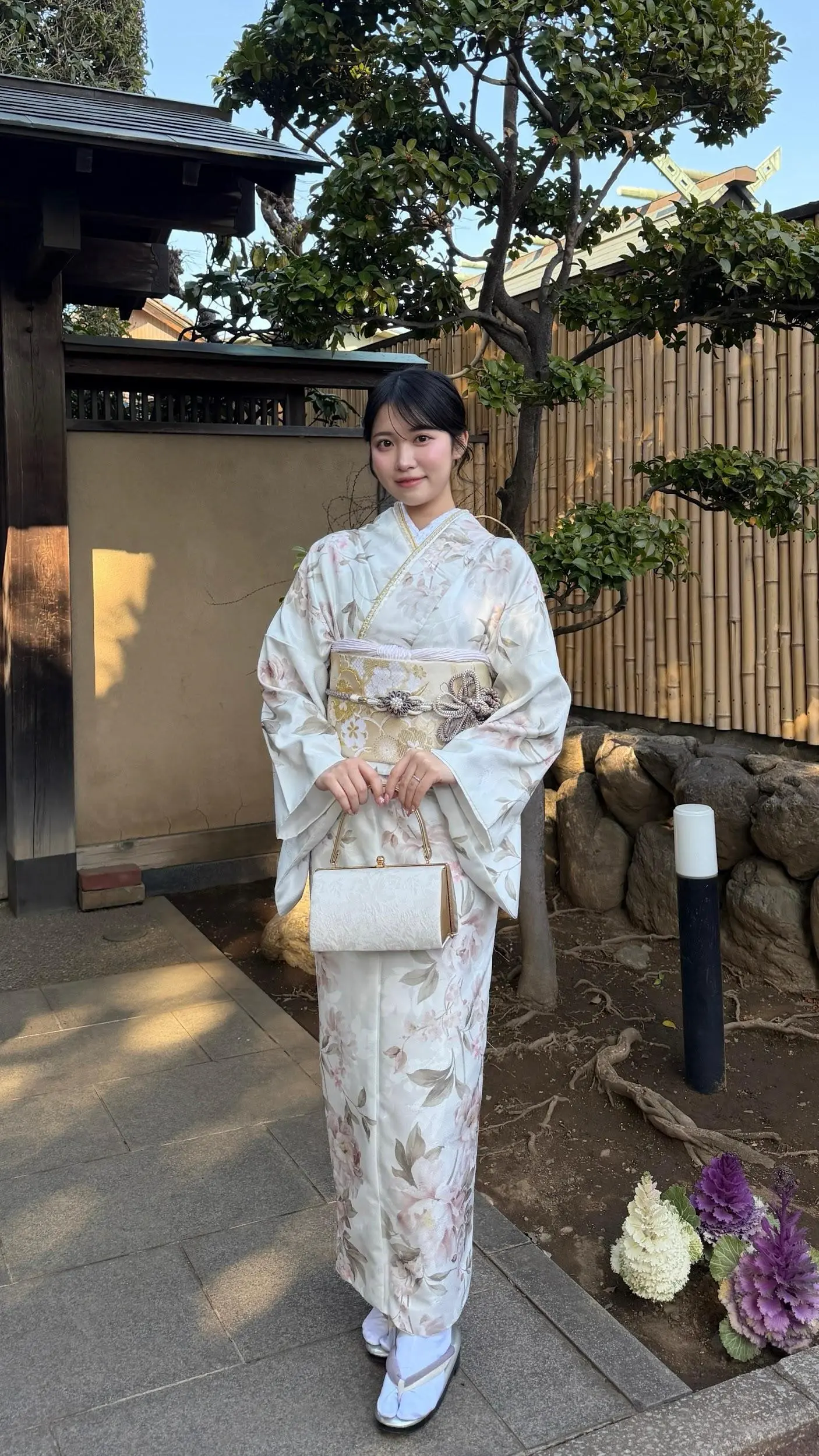 充滿甜美柔和粉紅色調的水彩畫風設計！不會過於稚氣，也能穿出成熟大人感！