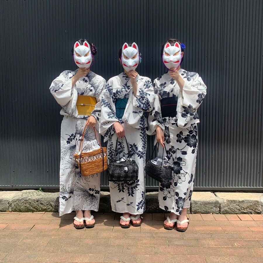 浴衣租借梨花和服的原創浴衣